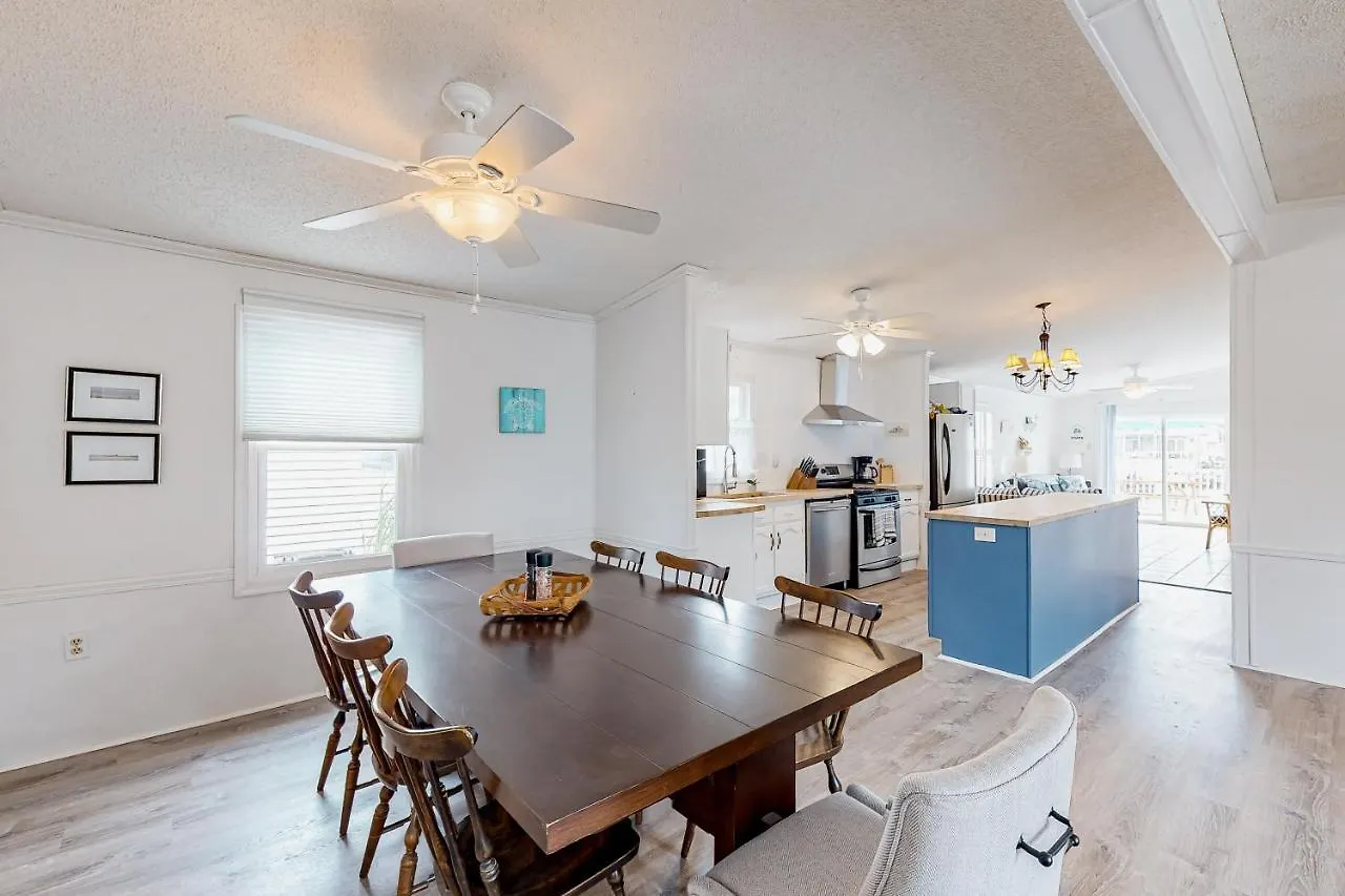 Montego Bay Gulf Stream Getaway Villa Ocean City